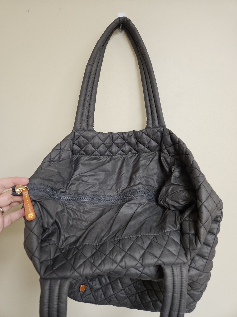 MZ Wallace Metro Quilted Charcoal Gray Nylon Tote Purse Travel Minimalist Medium - Picture 10 of 15